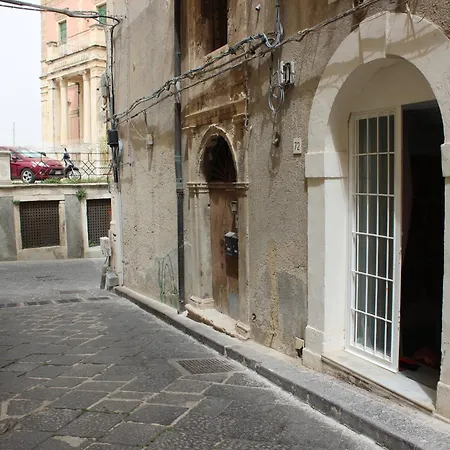 Camì Romantic House - Ortigia Center Appartamento *